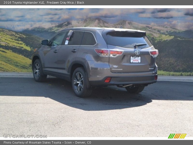 Predawn Gray Mica / Black 2016 Toyota Highlander XLE