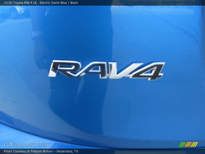 Electric Storm Blue / Black 2016 Toyota RAV4 LE