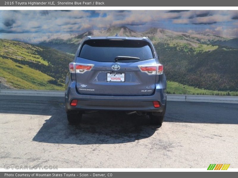 Shoreline Blue Pearl / Black 2016 Toyota Highlander XLE