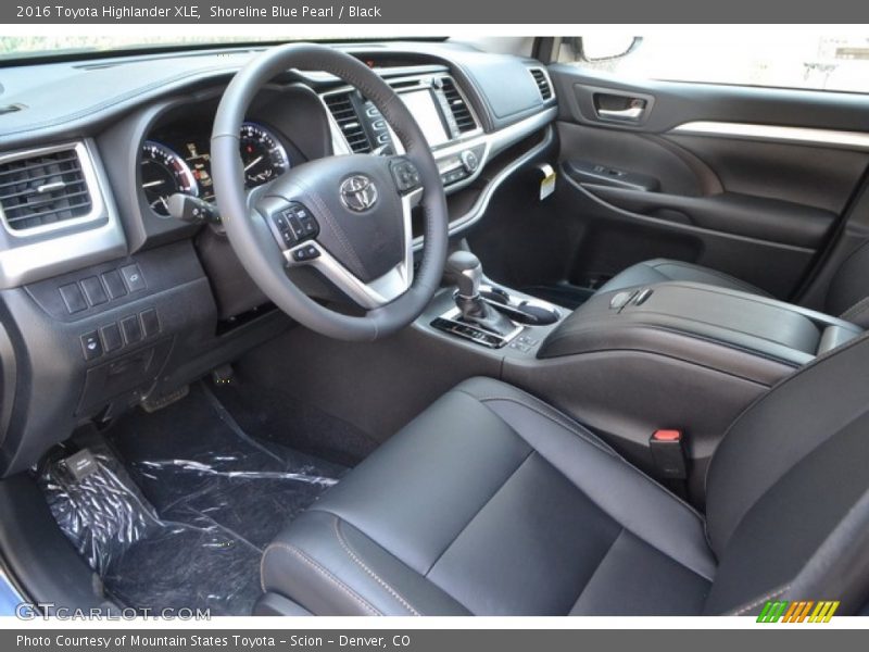 Shoreline Blue Pearl / Black 2016 Toyota Highlander XLE