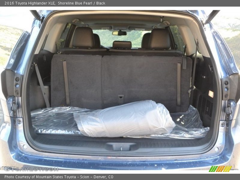 Shoreline Blue Pearl / Black 2016 Toyota Highlander XLE