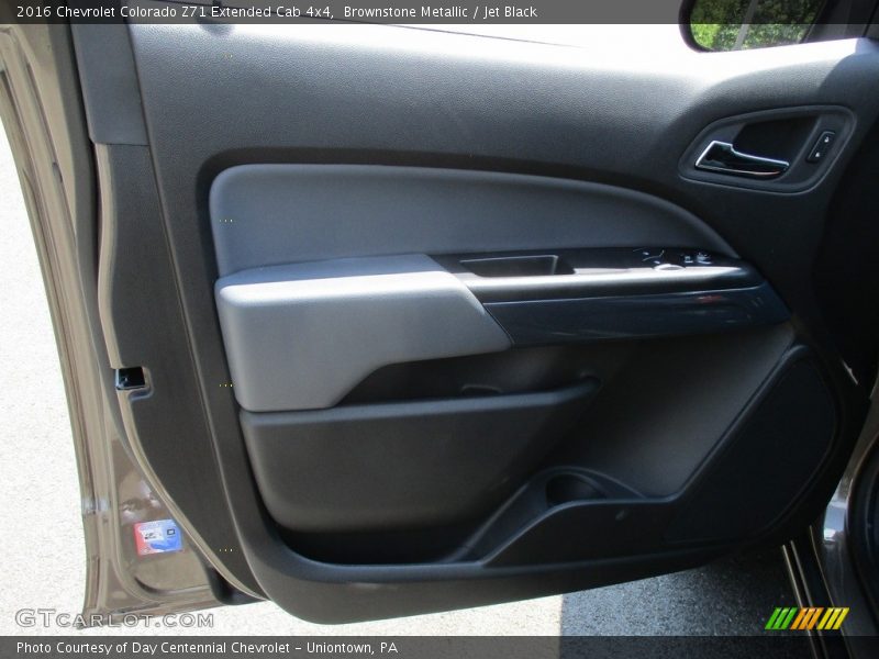 Brownstone Metallic / Jet Black 2016 Chevrolet Colorado Z71 Extended Cab 4x4