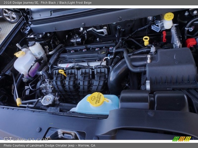 Pitch Black / Black/Light Frost Beige 2016 Dodge Journey SE