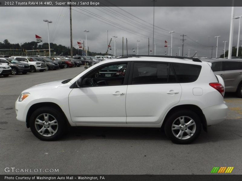 Super White / Sand Beige 2012 Toyota RAV4 I4 4WD