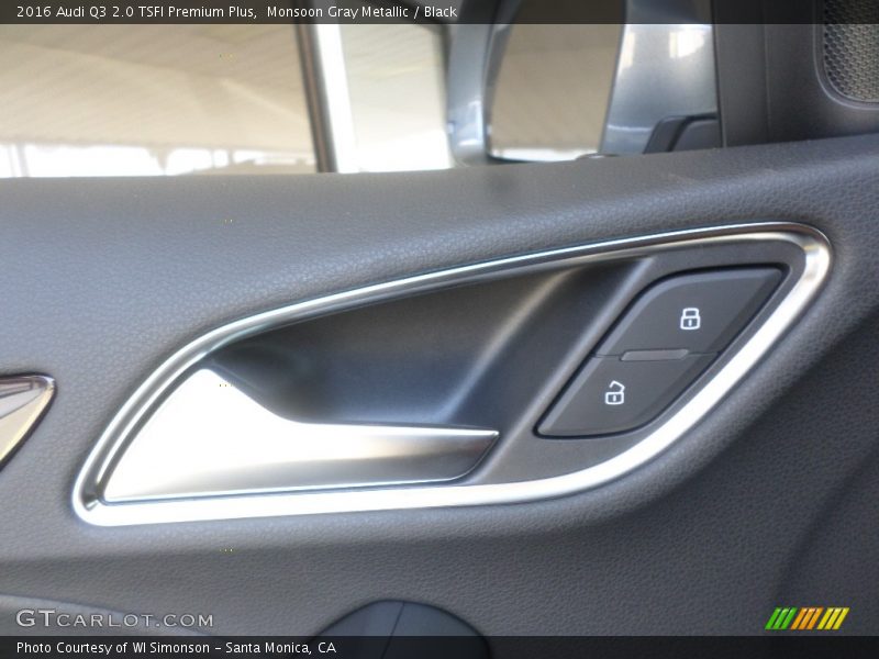 Monsoon Gray Metallic / Black 2016 Audi Q3 2.0 TSFI Premium Plus