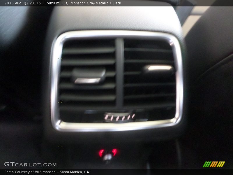 Monsoon Gray Metallic / Black 2016 Audi Q3 2.0 TSFI Premium Plus