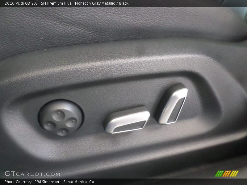 Monsoon Gray Metallic / Black 2016 Audi Q3 2.0 TSFI Premium Plus