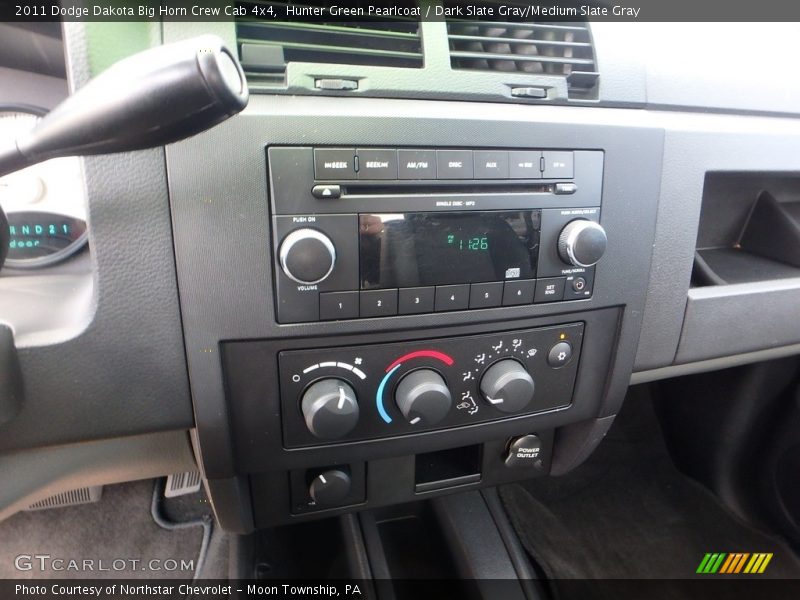 Hunter Green Pearlcoat / Dark Slate Gray/Medium Slate Gray 2011 Dodge Dakota Big Horn Crew Cab 4x4