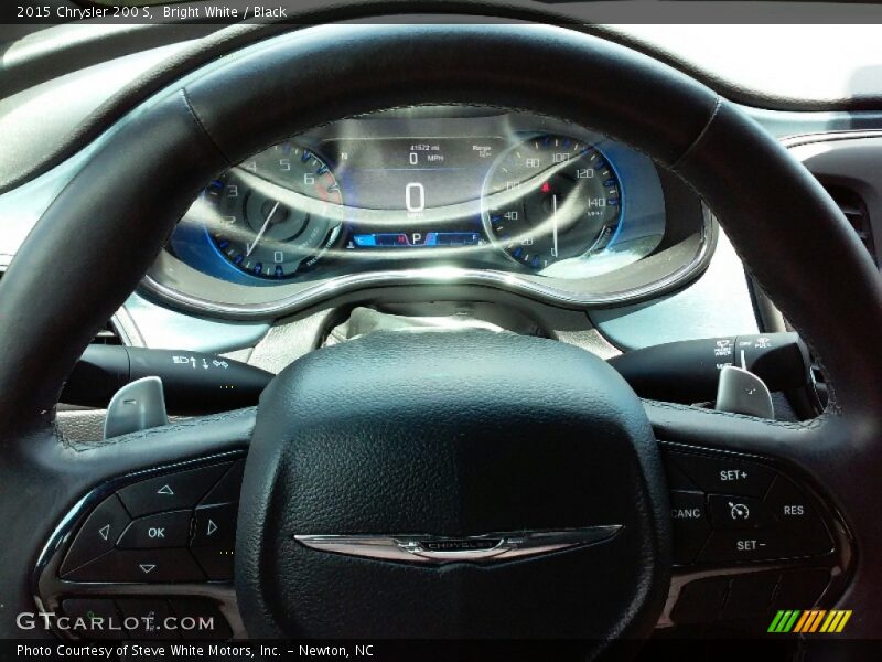 Bright White / Black 2015 Chrysler 200 S