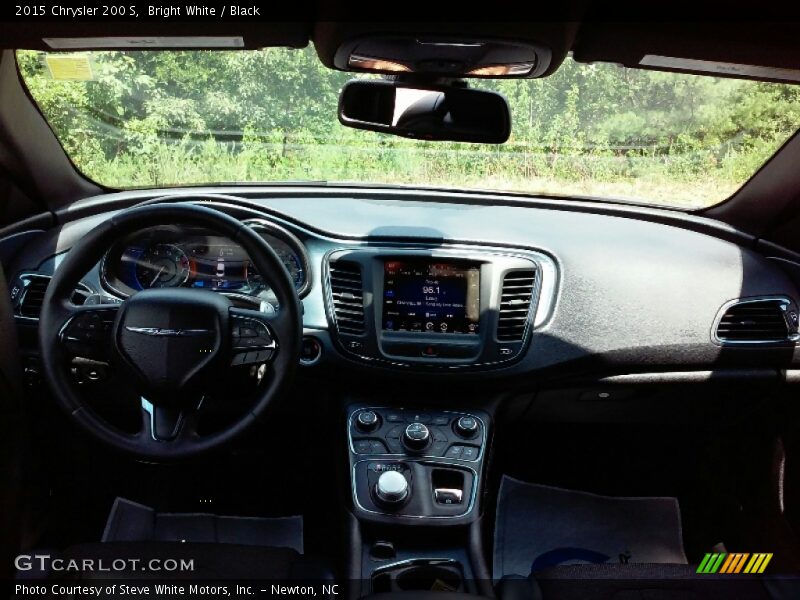 Bright White / Black 2015 Chrysler 200 S