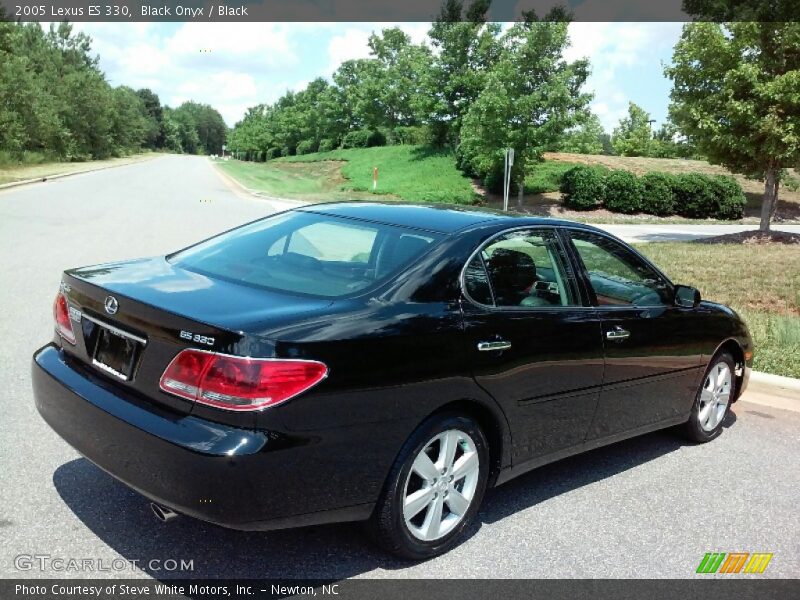 Black Onyx / Black 2005 Lexus ES 330