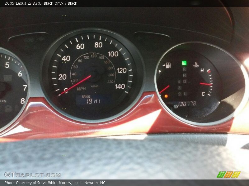Black Onyx / Black 2005 Lexus ES 330