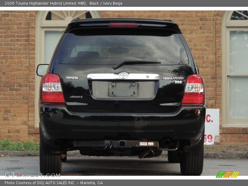 Black / Ivory Beige 2006 Toyota Highlander Hybrid Limited 4WD