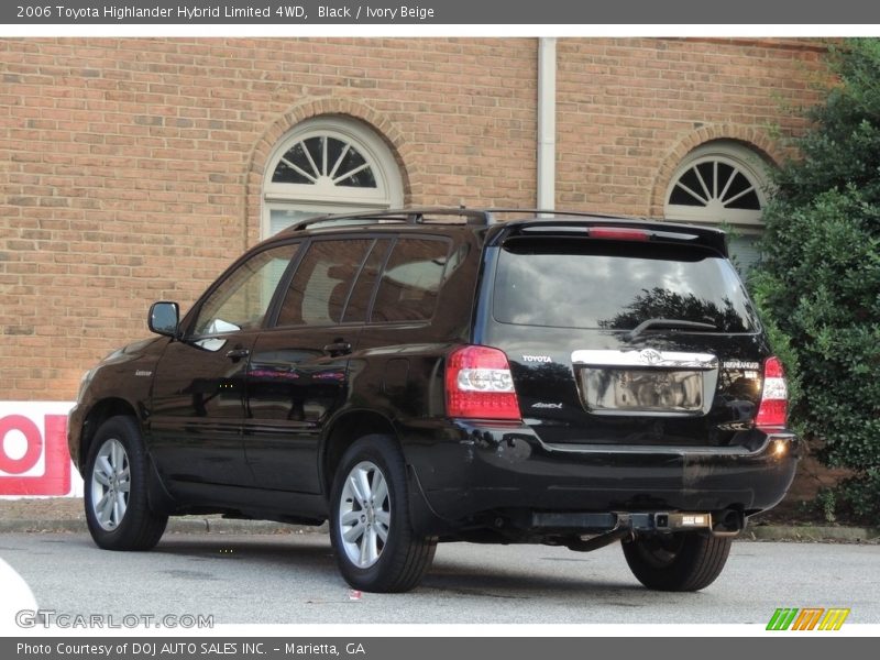 Black / Ivory Beige 2006 Toyota Highlander Hybrid Limited 4WD