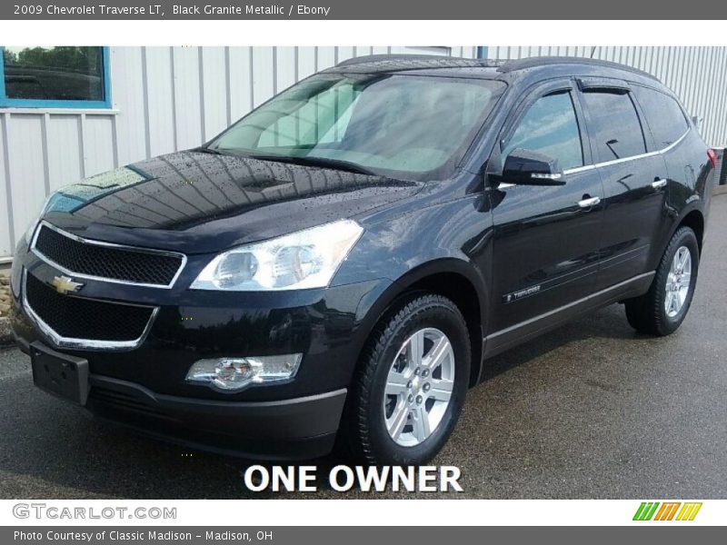Black Granite Metallic / Ebony 2009 Chevrolet Traverse LT