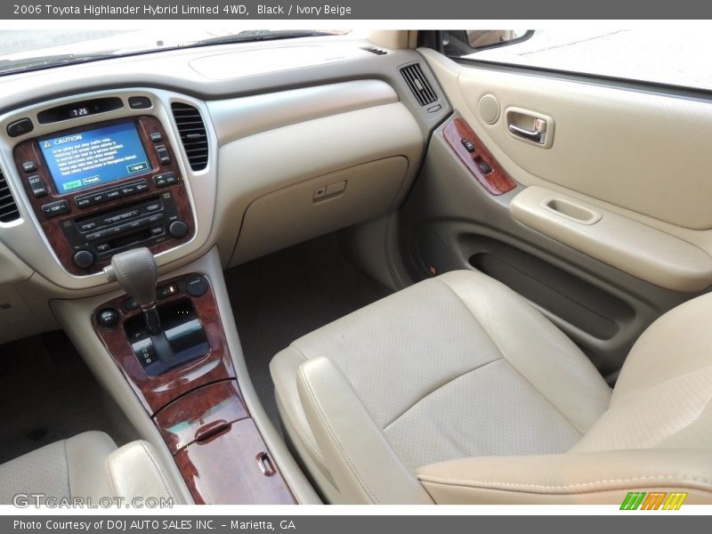 Black / Ivory Beige 2006 Toyota Highlander Hybrid Limited 4WD
