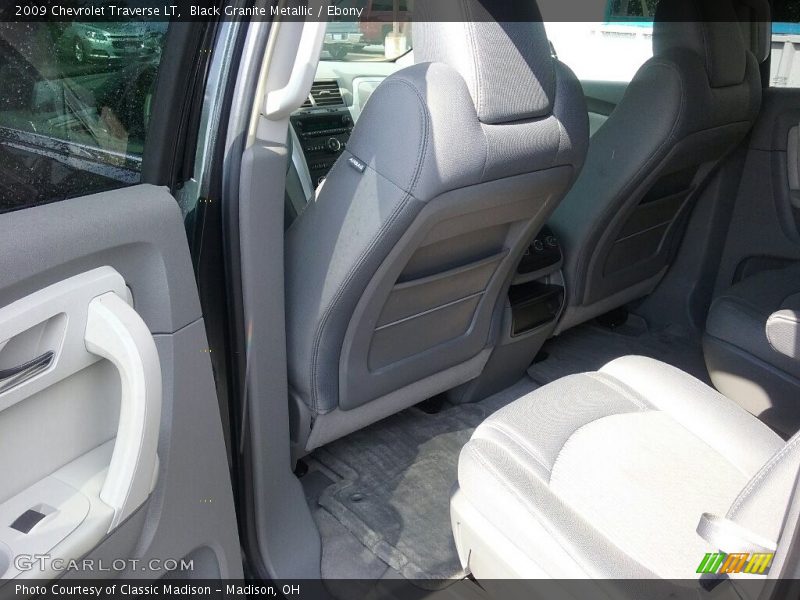 Black Granite Metallic / Ebony 2009 Chevrolet Traverse LT
