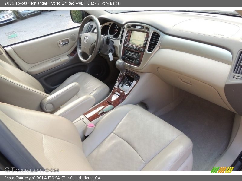 Black / Ivory Beige 2006 Toyota Highlander Hybrid Limited 4WD