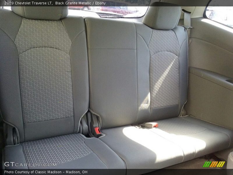 Black Granite Metallic / Ebony 2009 Chevrolet Traverse LT