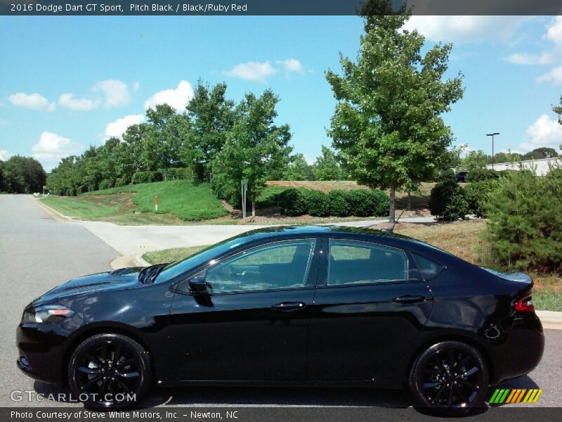 Pitch Black / Black/Ruby Red 2016 Dodge Dart GT Sport