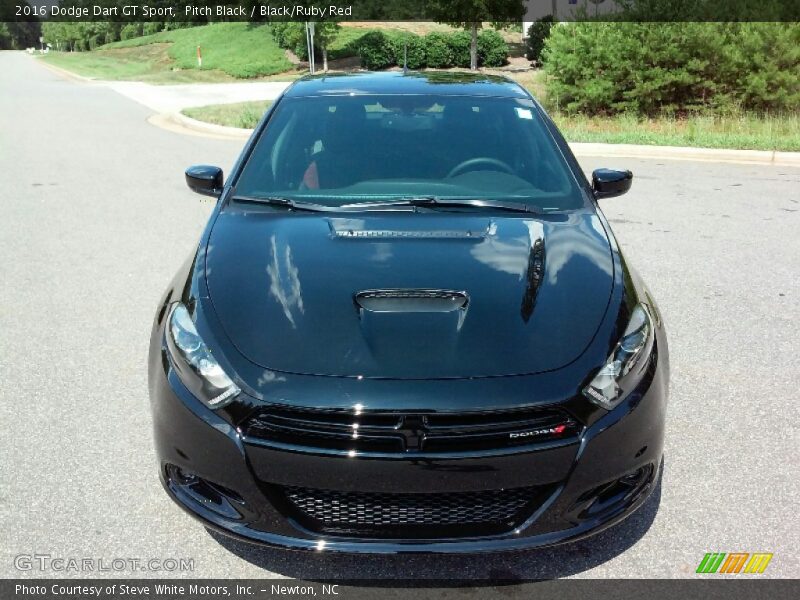Pitch Black / Black/Ruby Red 2016 Dodge Dart GT Sport