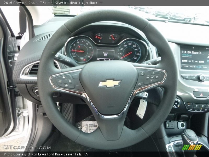 Silver Ice Metallic / Jet Black 2016 Chevrolet Cruze LT Sedan