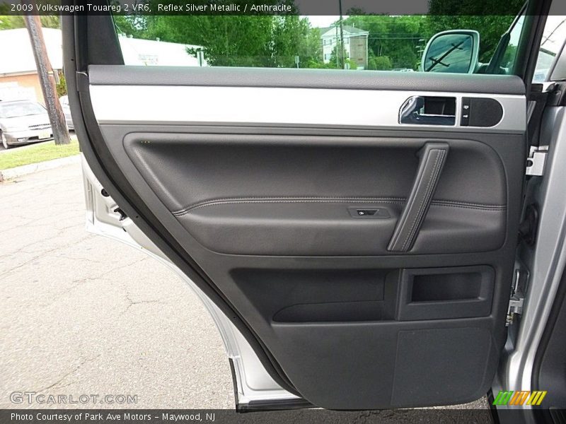 Reflex Silver Metallic / Anthracite 2009 Volkswagen Touareg 2 VR6