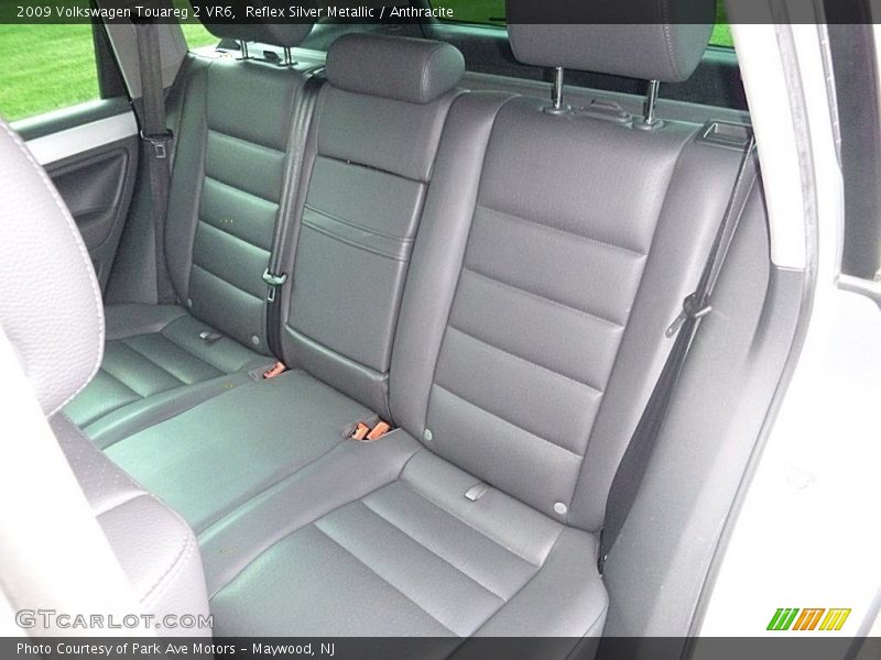 Reflex Silver Metallic / Anthracite 2009 Volkswagen Touareg 2 VR6