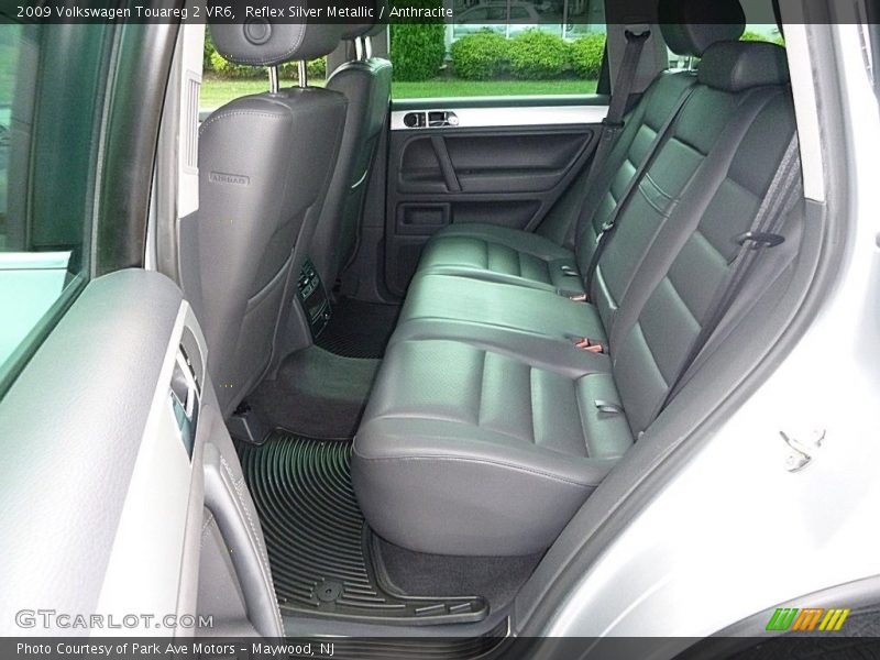 Reflex Silver Metallic / Anthracite 2009 Volkswagen Touareg 2 VR6