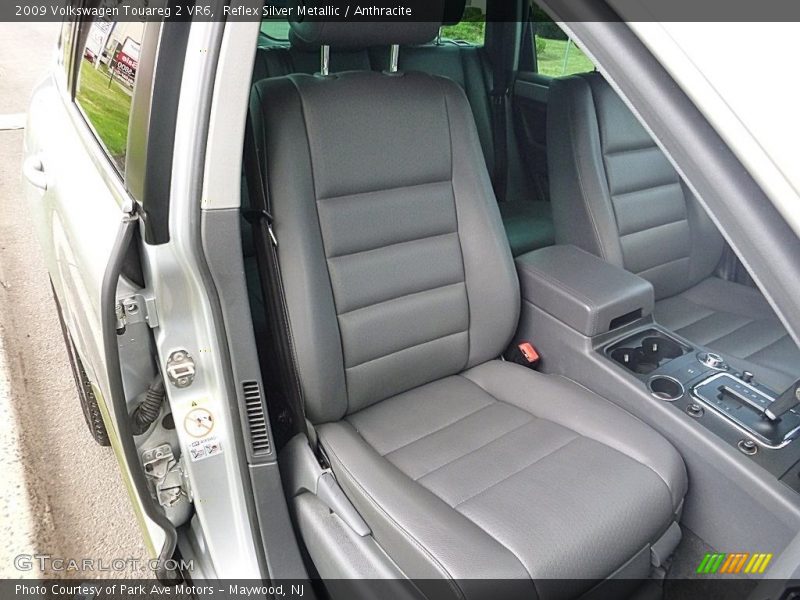 Reflex Silver Metallic / Anthracite 2009 Volkswagen Touareg 2 VR6