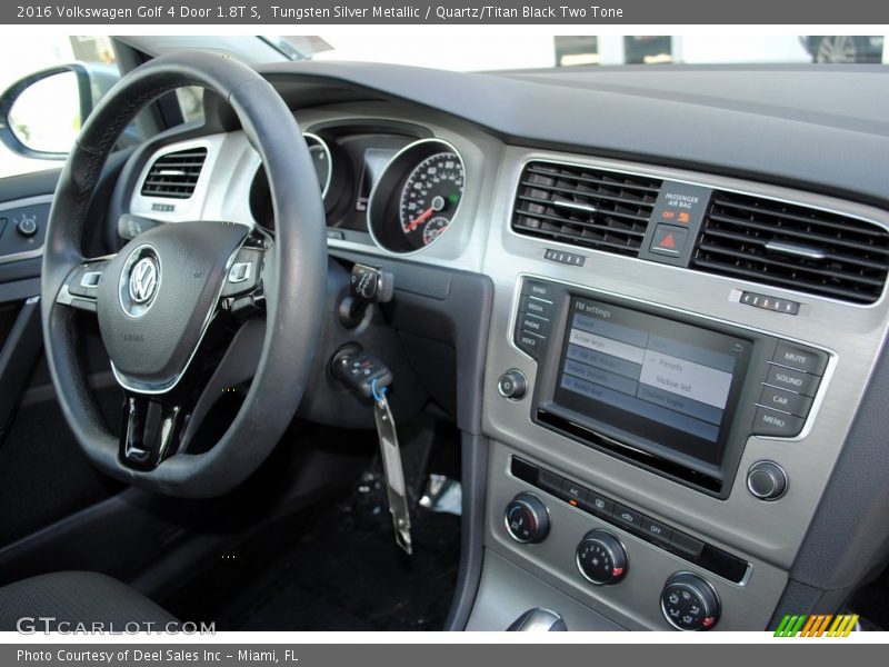 Controls of 2016 Golf 4 Door 1.8T S