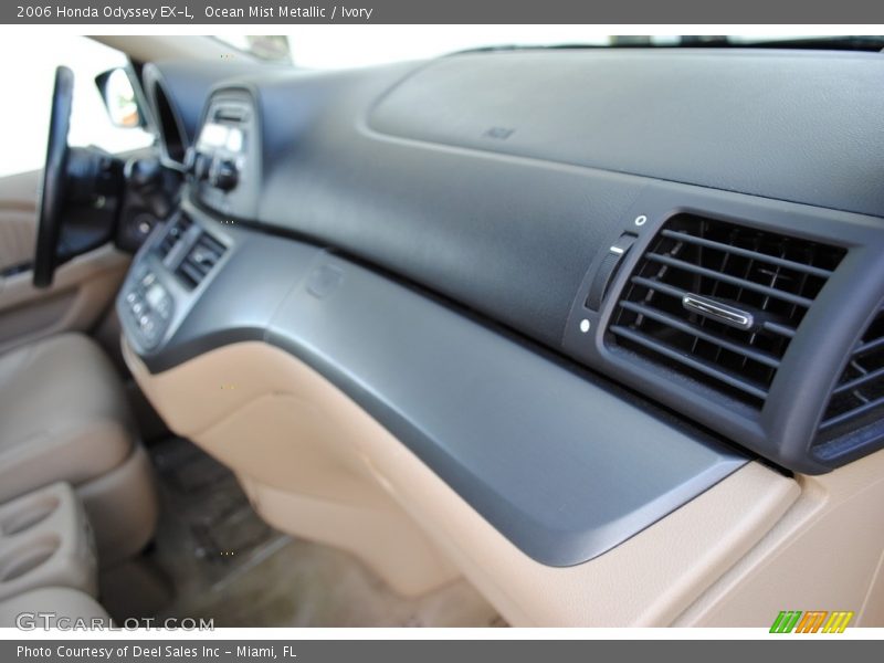 Ocean Mist Metallic / Ivory 2006 Honda Odyssey EX-L