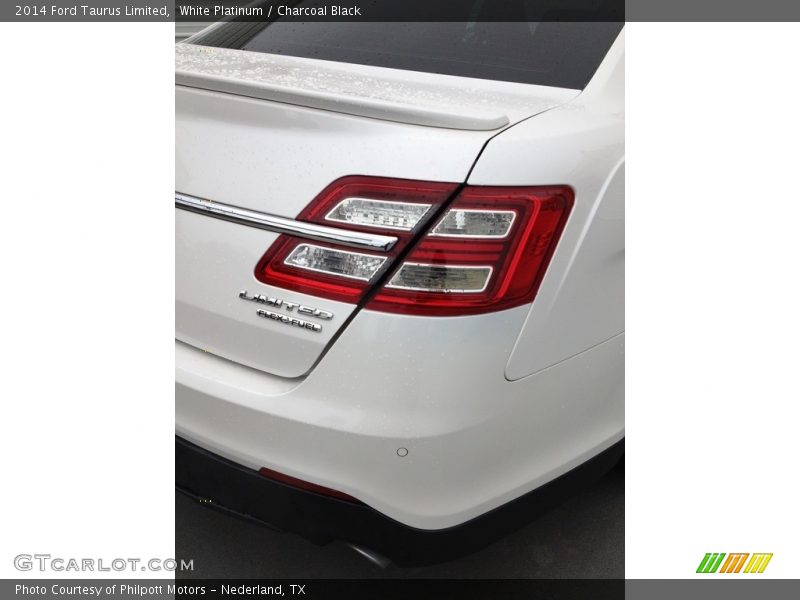 White Platinum / Charcoal Black 2014 Ford Taurus Limited