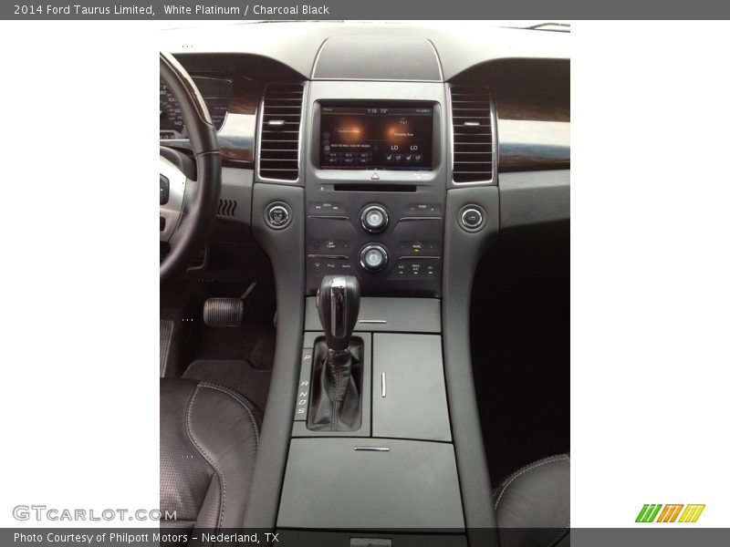 White Platinum / Charcoal Black 2014 Ford Taurus Limited