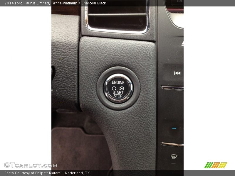 White Platinum / Charcoal Black 2014 Ford Taurus Limited