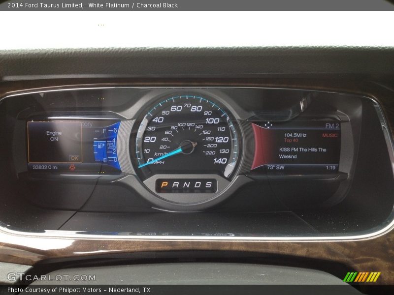 White Platinum / Charcoal Black 2014 Ford Taurus Limited
