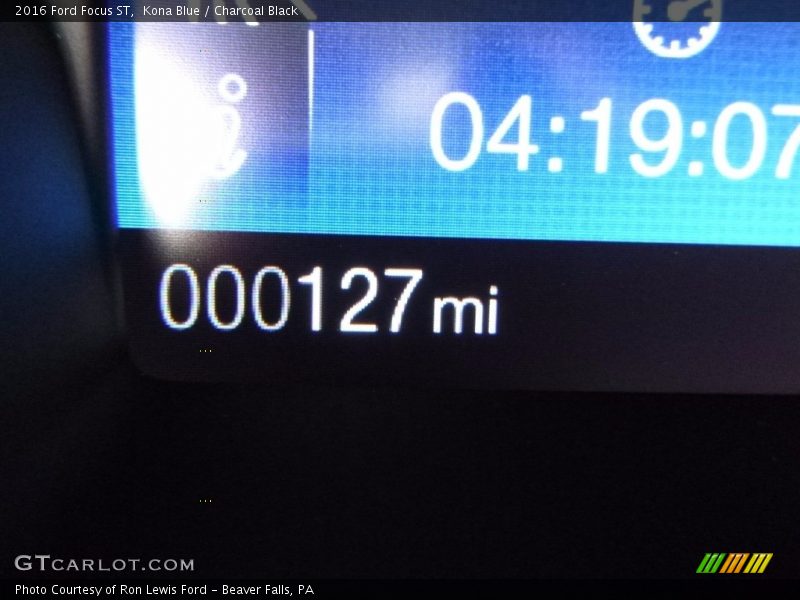 Kona Blue / Charcoal Black 2016 Ford Focus ST