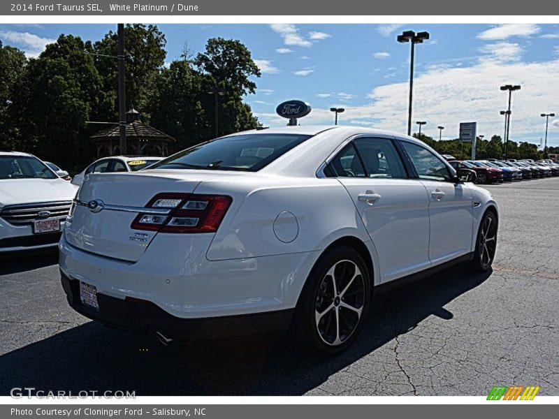 White Platinum / Dune 2014 Ford Taurus SEL