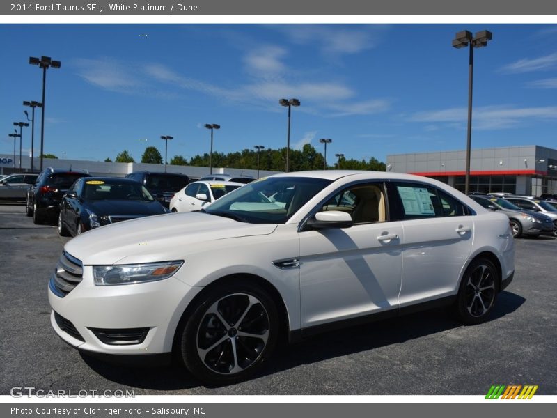 White Platinum / Dune 2014 Ford Taurus SEL