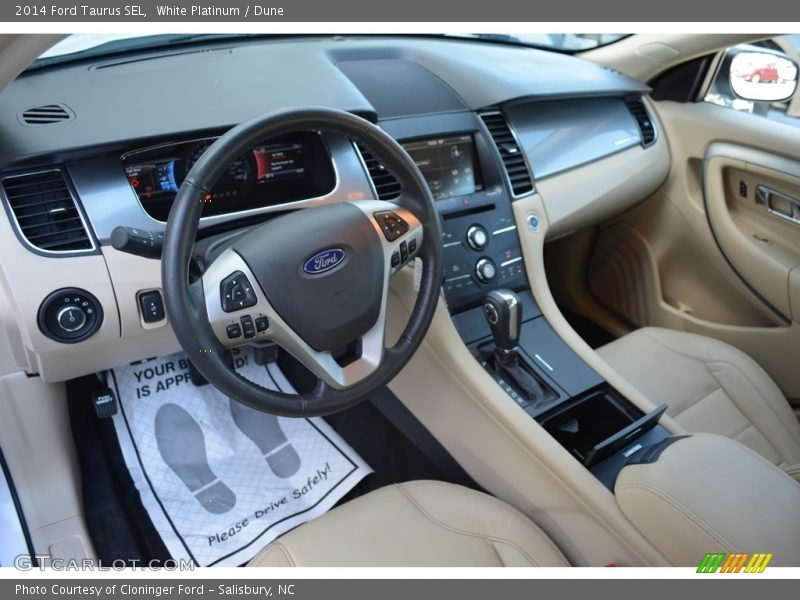 White Platinum / Dune 2014 Ford Taurus SEL