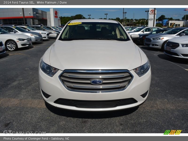 White Platinum / Dune 2014 Ford Taurus SEL