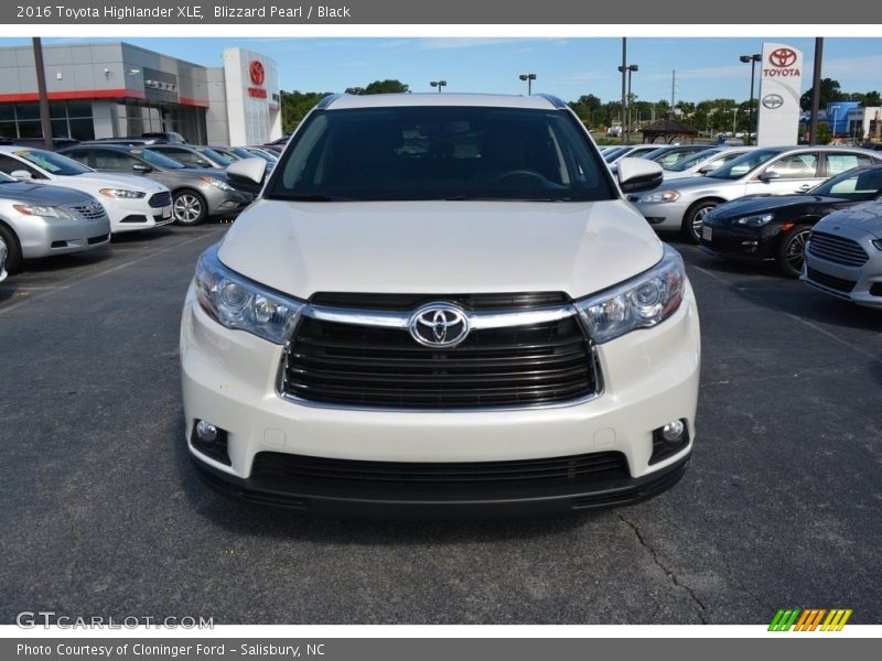 Blizzard Pearl / Black 2016 Toyota Highlander XLE