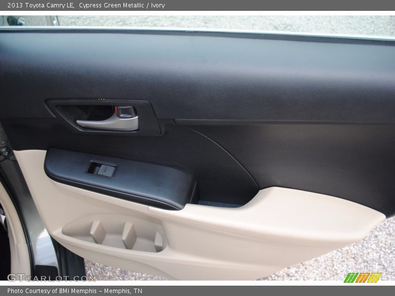 Cypress Green Metallic / Ivory 2013 Toyota Camry LE