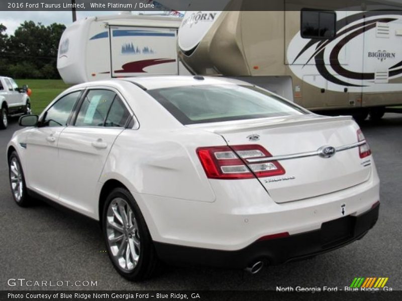 White Platinum / Dune 2016 Ford Taurus Limited