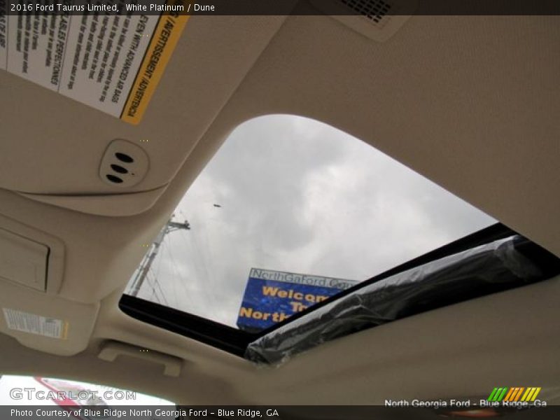 White Platinum / Dune 2016 Ford Taurus Limited
