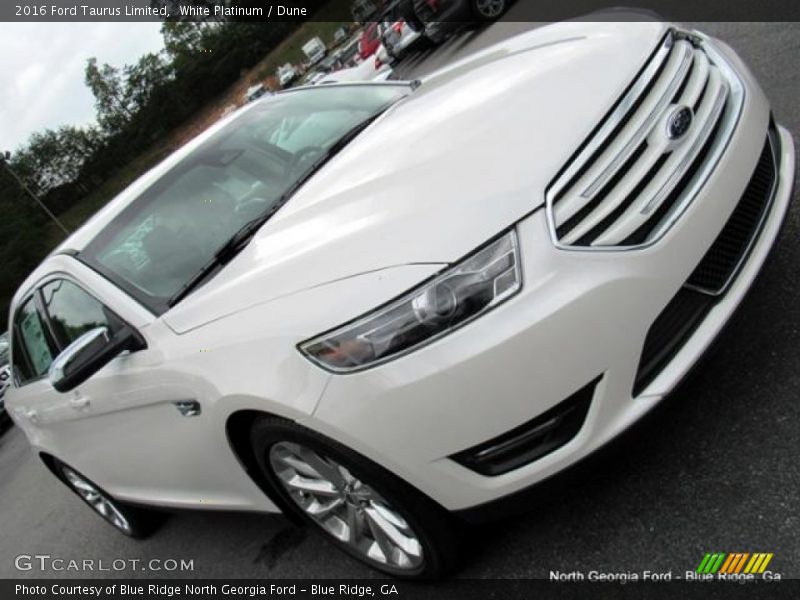White Platinum / Dune 2016 Ford Taurus Limited