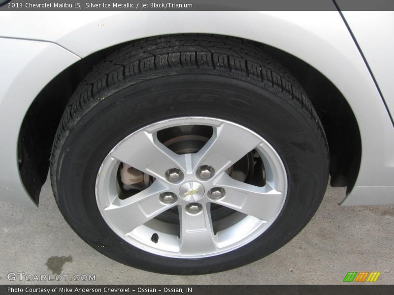 Silver Ice Metallic / Jet Black/Titanium 2013 Chevrolet Malibu LS