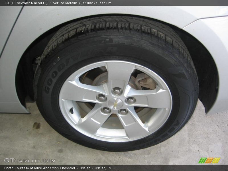 Silver Ice Metallic / Jet Black/Titanium 2013 Chevrolet Malibu LS