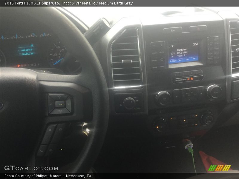 Ingot Silver Metallic / Medium Earth Gray 2015 Ford F150 XLT SuperCab