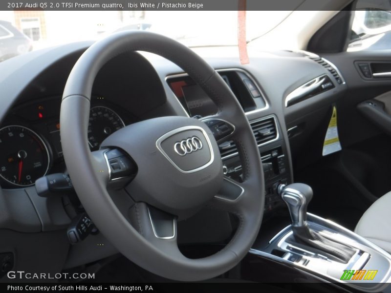 Ibis White / Pistachio Beige 2017 Audi Q5 2.0 TFSI Premium quattro